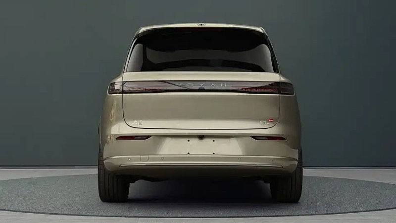 Флагманский кроссовер Voyah показался на новых официальных фото. Вероятно, доберётся до РФ