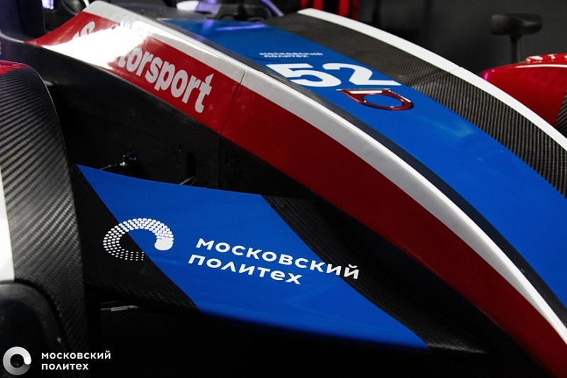 Инженеры и студенты Московского Политеха раскрывают секреты создания спортпрототипа FDR12
