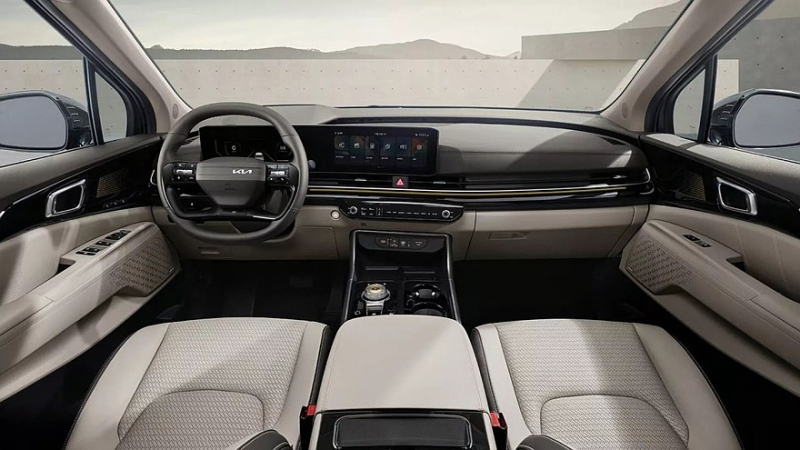 Kia обновила роскошный минивэн Carnival Hi Limousine, цены известны