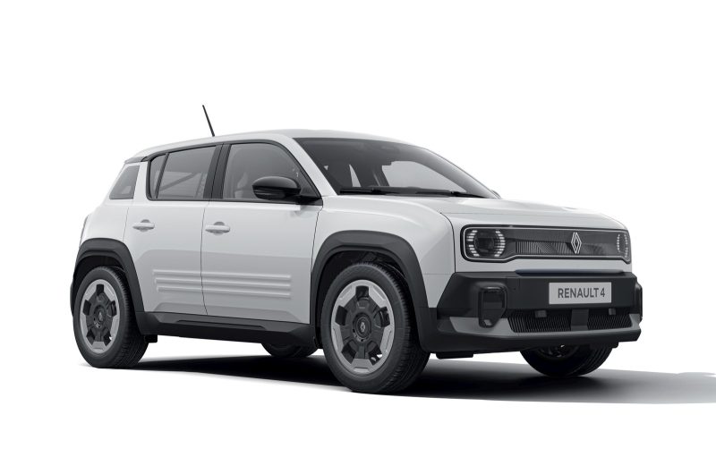 Кроссовер Renault 4 превратился в фургон, цена известна