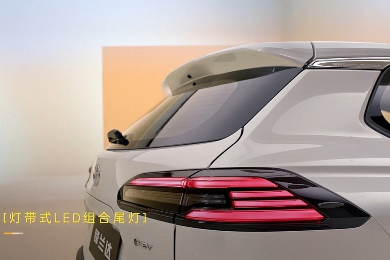 Кроссовер Toyota Frontlander после рестайлинга отдалился от Corolla Cross