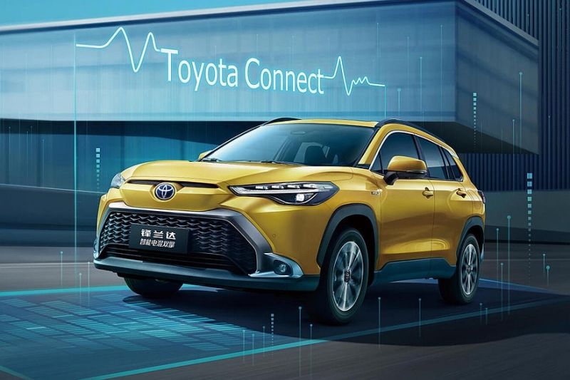 Кроссовер Toyota Frontlander после рестайлинга отдалился от Corolla Cross