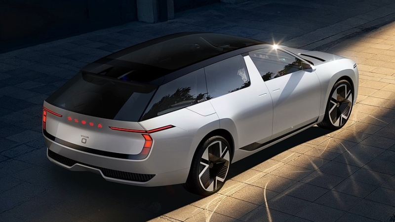 Новая Octavia в формате «зубила»: Skoda готовится к радикальной смене дизайна