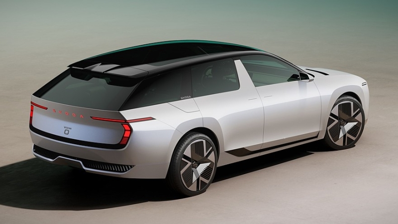 Новая Octavia в формате «зубила»: Skoda готовится к радикальной смене дизайна