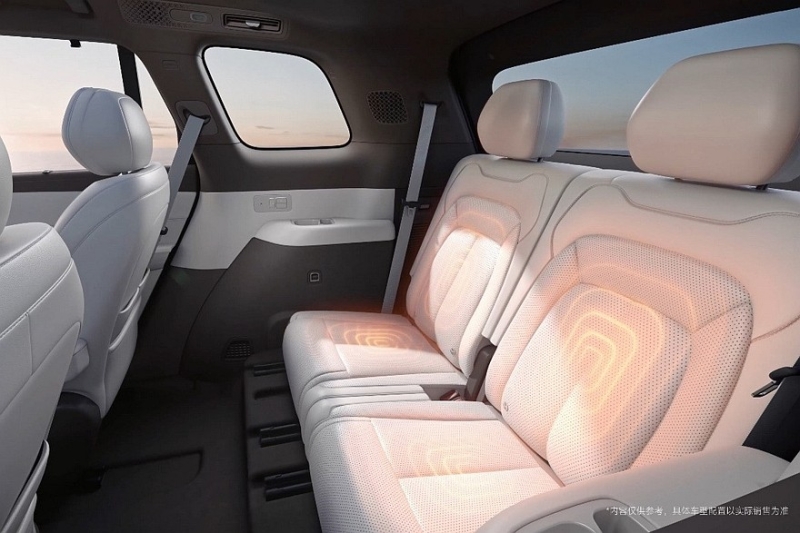 Представлен кроссовер Denza N8L от BYD: младший, но не менее роскошный