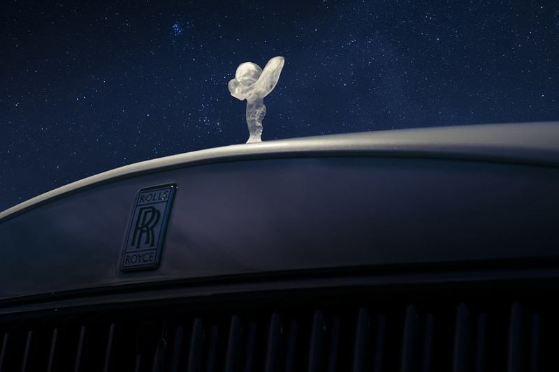 Rolls-Royce создал эксклюзивную космическую версию Cullinan
