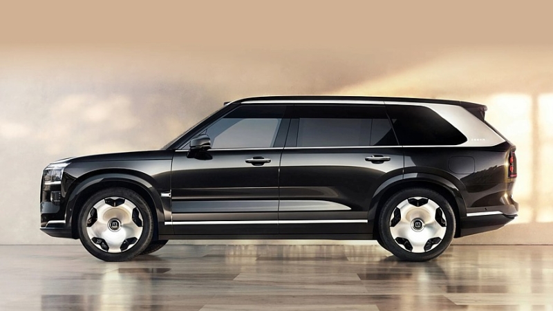 Роскошный гибридный кроссовер Zeekr 9X вышел на рынок: 1400 л.с. и 3,1 с до «сотни»