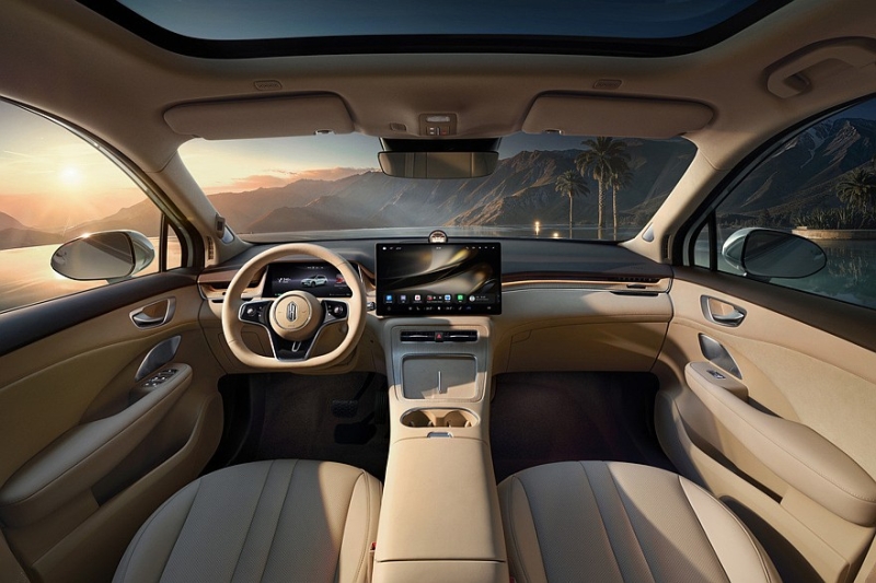 Shangjie H5 от SAIC и Huawei с простеньким дизайном начинает карьеру с ошеломительного успеха