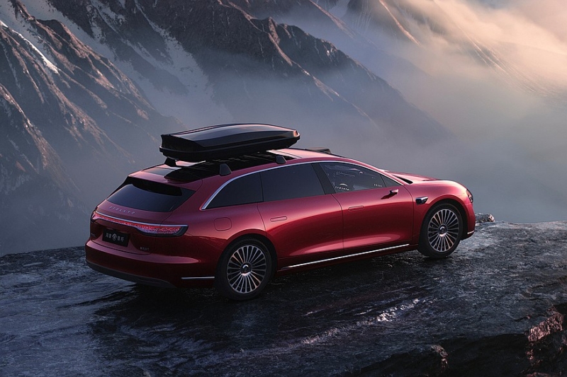 Универсал Stelato S9T от Huawei и BAIC: несколько вариантов начинки, есть полный привод