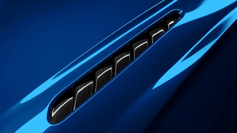 Aston Martin DB12 S: доработанное шасси и 700-сильный V8 с особо сочным звуком