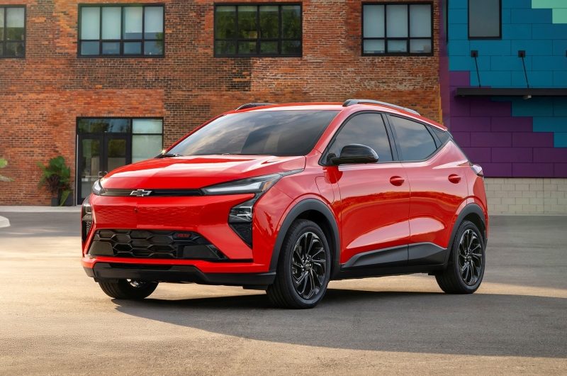 Chevrolet Bolt вернулся: только кроссовер, освежённый дизайн, новое «железо»