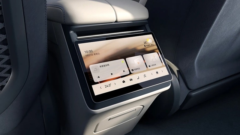 Ещё раз обновлённый Zeekr 001 выходит на рынок: больше мощности, богаче оснащение