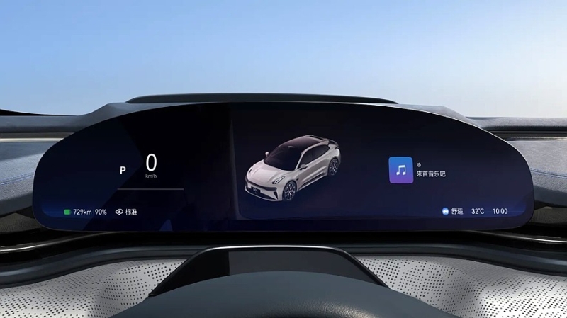 Ещё раз обновлённый Zeekr 001 выходит на рынок: больше мощности, богаче оснащение