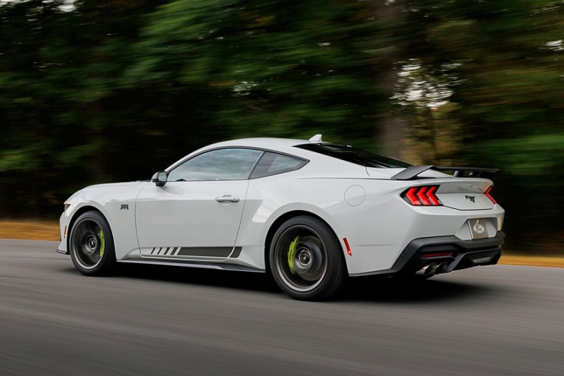 Ford Mustang RTR: долгожданный заводской дрифт-кар для молодых и дерзких