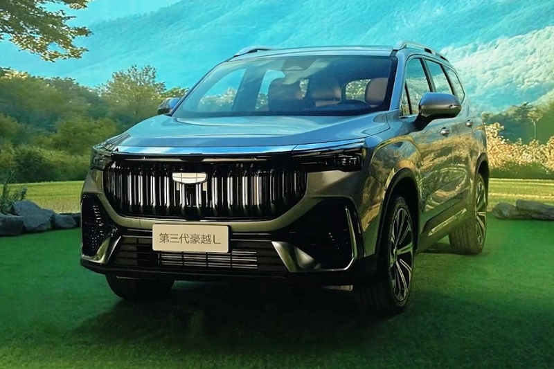 Geely полностью раскрыла дизайн обновлённого кроссовера Okavango