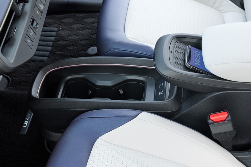 Nissan Leaf в виде кроссовера: ещё одна премьера и «роскошная» версия Autech