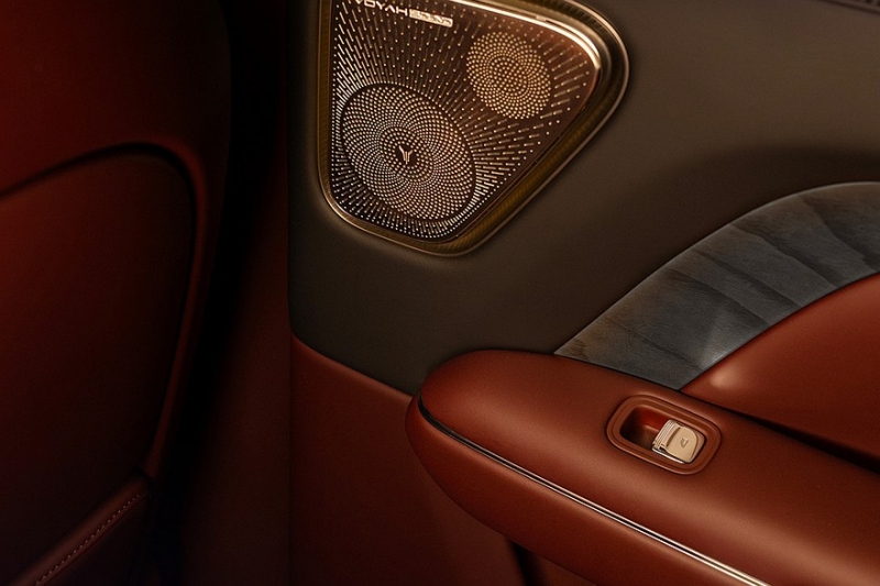 Новый флагманский кроссовер Voyah Taishan едет в Россию