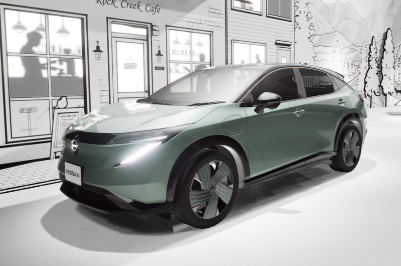 Обновлённый кроссовер Nissan Ariya показался на свежих кадрах