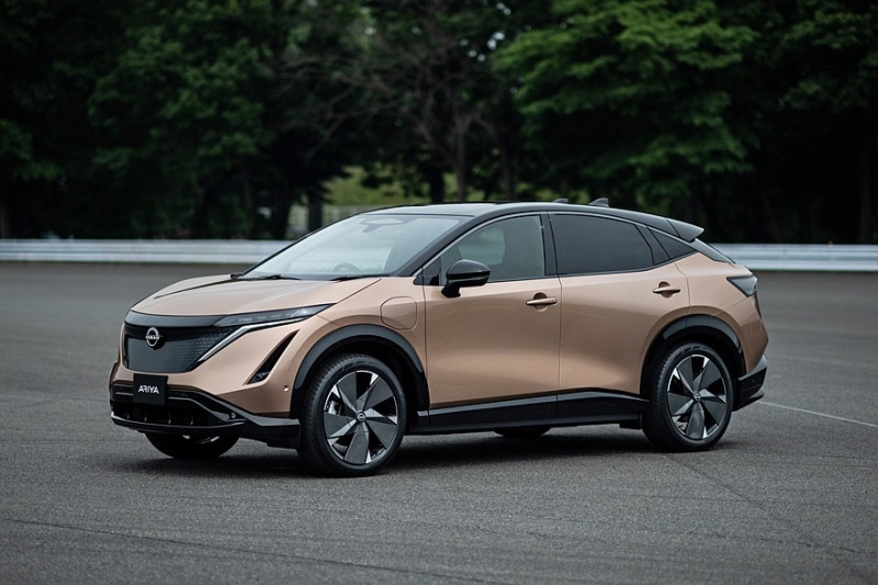 Премьеры Nissan: рестайлинговая Ariya, новый Elgrand и китайский седан N7