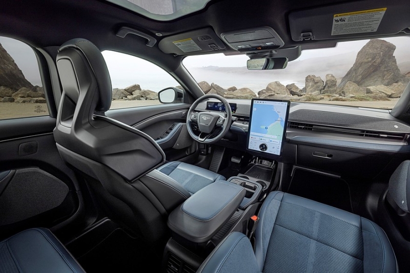 Синева ему к лицу: Ford Mustang Mach-E обзавёлся спецверсией California Special