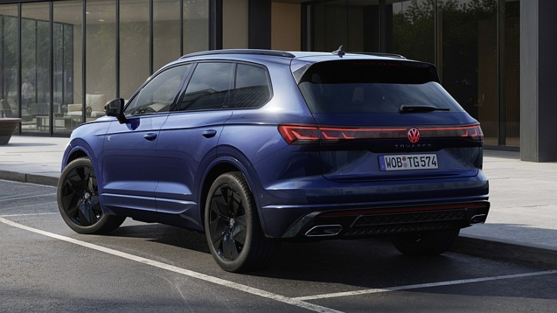 Торжественные проводы: Volkswagen подготовил прощальную версию для кроссовера Touareg