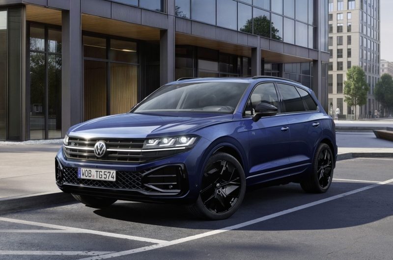 Торжественные проводы: Volkswagen подготовил прощальную версию для кроссовера Touareg