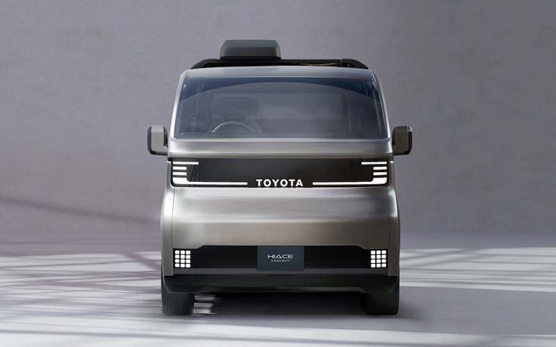 Toyota показала в Токио предвестника вэна HiAce нового поколения