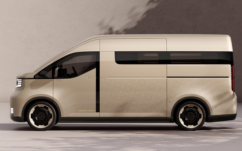 Toyota показала в Токио предвестника вэна HiAce нового поколения