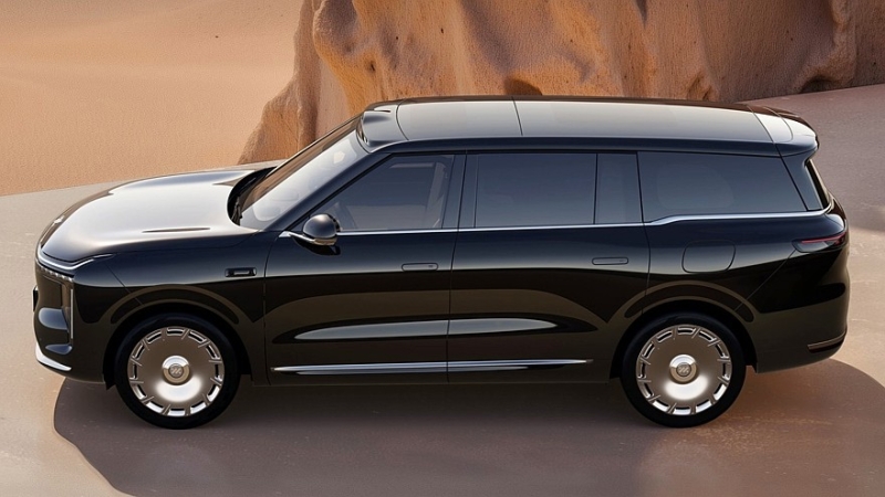 Флагманский гибридный кроссовер IM LS9 выходит на рынок в двух версиях