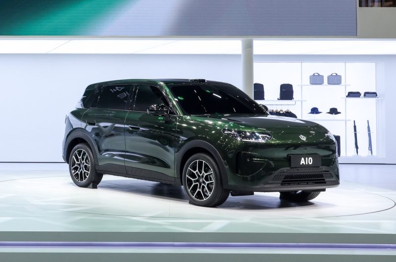 Leapmotor подготовил новый кроссовер: другое имя, меньше, чем B10, запас хода – до 500 км