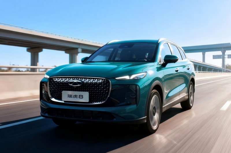 Новый Chery Tiggo 8 доступен к заказу: два варианта внешности и салона, но мотор пока один