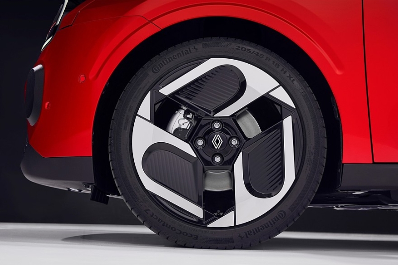 Новый Renault Twingo полностью рассекречен: дёшево, весело, но недалеко (до 263 км)