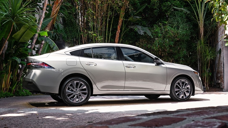 Новый седан Nissan Sentra обзавёлся ценником: всё ещё «бюджетник», несмотря на подорожание