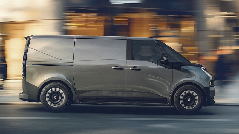 Renault показал серийную версию нового фургона Trafic E-Tech