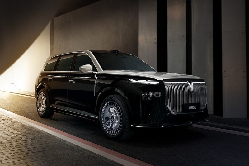 Роскошный кроссовер Voyah Taishan: успешный старт в Китае и премьера версии для России