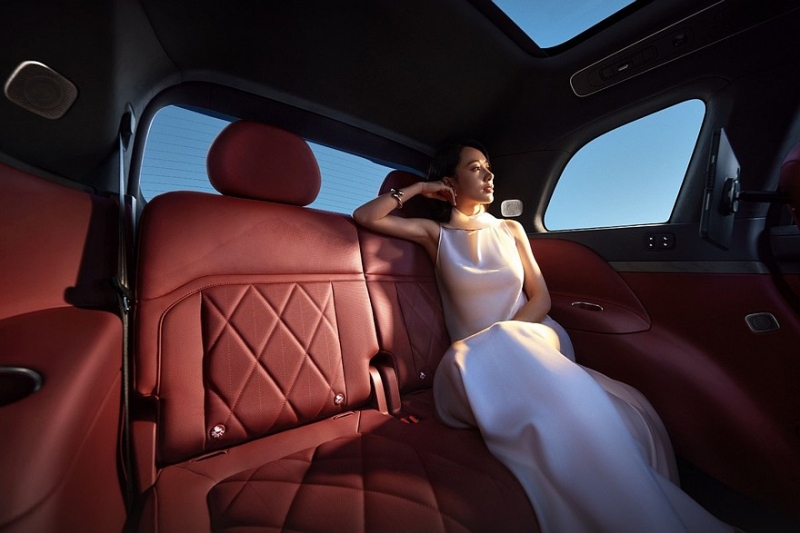 Роскошный кроссовер Voyah Taishan: успешный старт в Китае и премьера версии для России