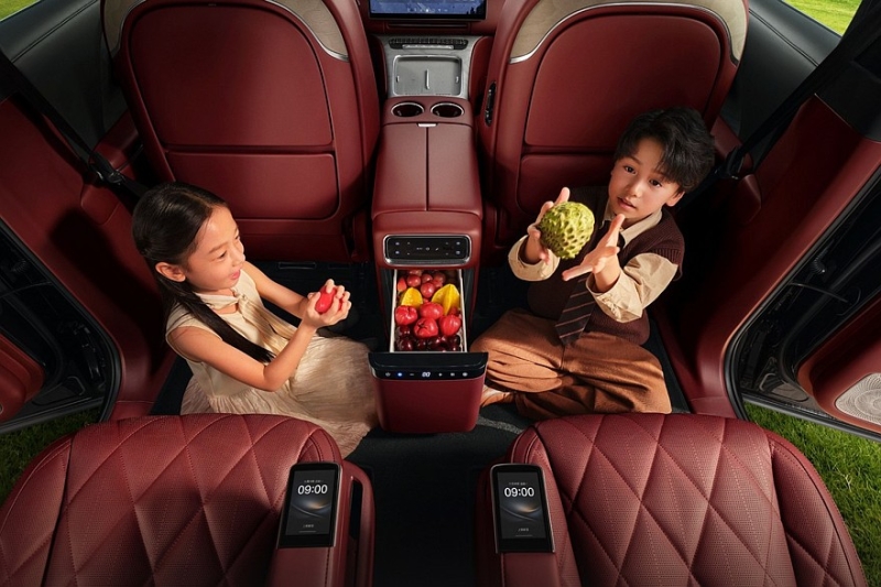 Роскошный кроссовер Voyah Taishan: успешный старт в Китае и премьера версии для России