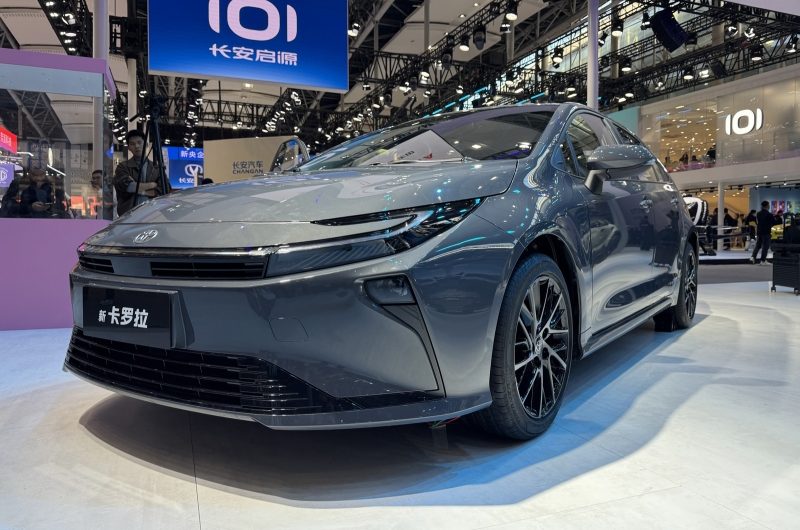 Toyota полностью рассекретила рестайлинговую Corolla в актуальном фирменном дизайне