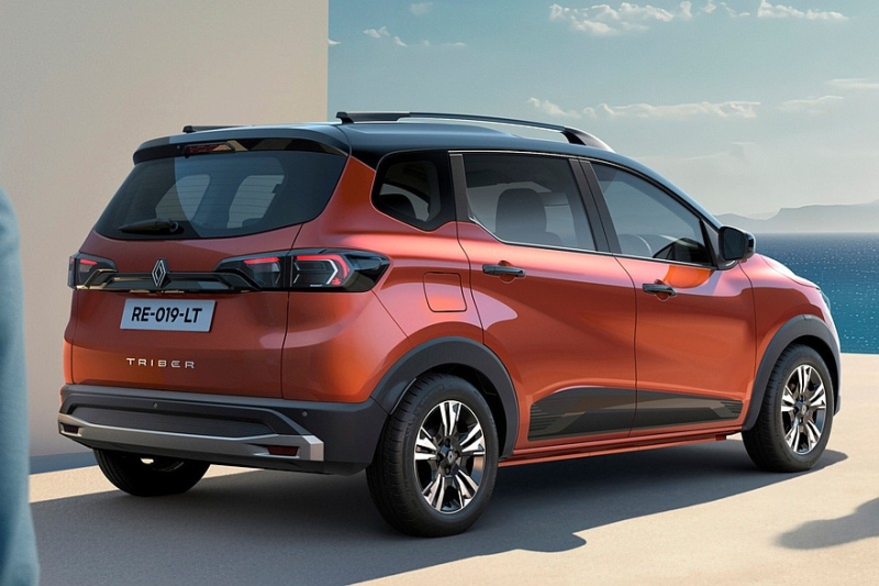 Бюджетный компактвэн Nissan на базе Renault Triber: это Gravite, в продаже – в 2026 году