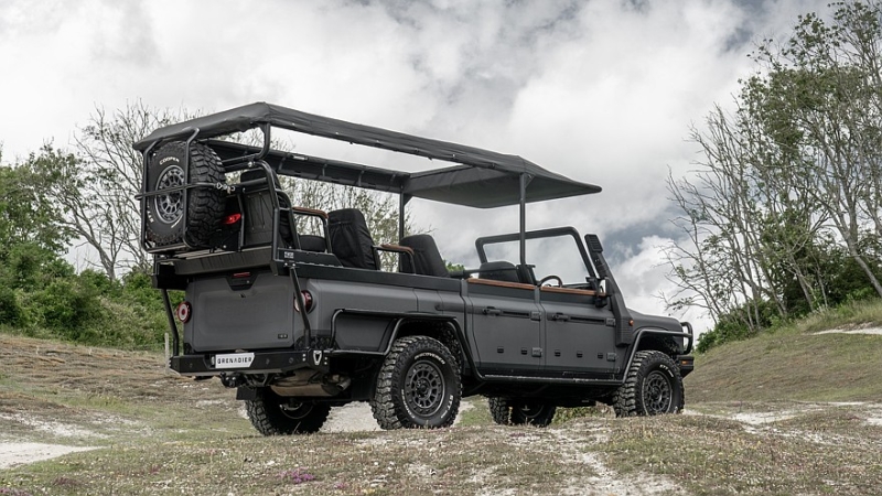 Ineos Grenadier Game Viewer готов к путешествию по саванне