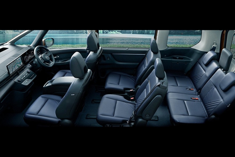 Минивэн Nissan Serena: рестайлинг богатых версий и расширение гаммы