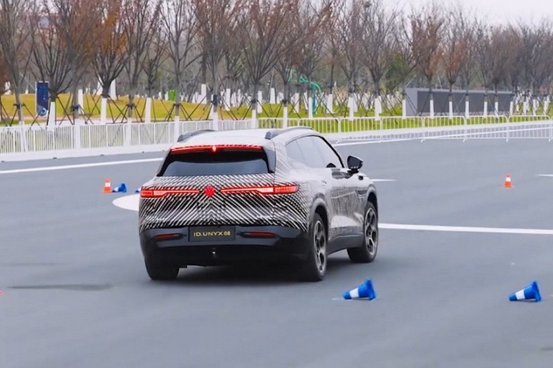 Новый кроссовер Volkswagen ID.Unyx 08 показали живьём