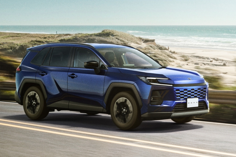 Toyota RAV4 нового поколения вышел на домашний рынок, цены известны