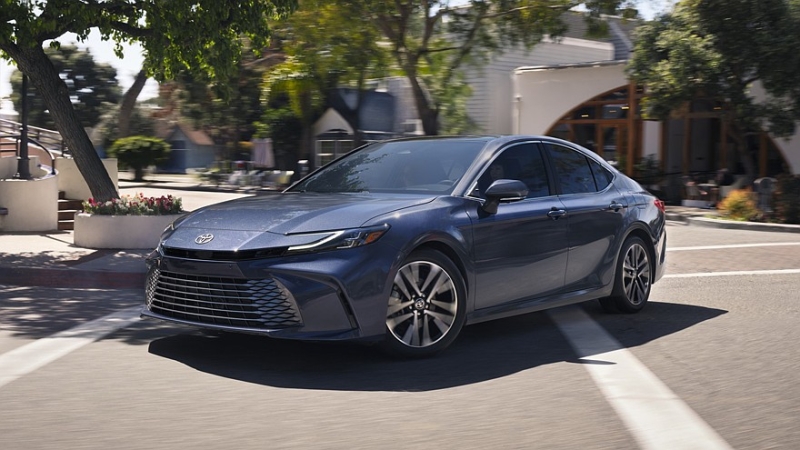 Toyota собирается продавать в Японии Camry, Highlander и Tundra с американской пропиской