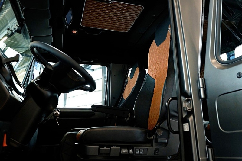 Unimog, который смог стать роскошным: спецверсия к 80-летию легендарного грузовика