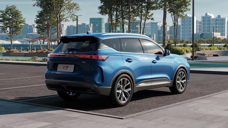 Завод в Калуге выпустил юбилейный автомобиль Tenet