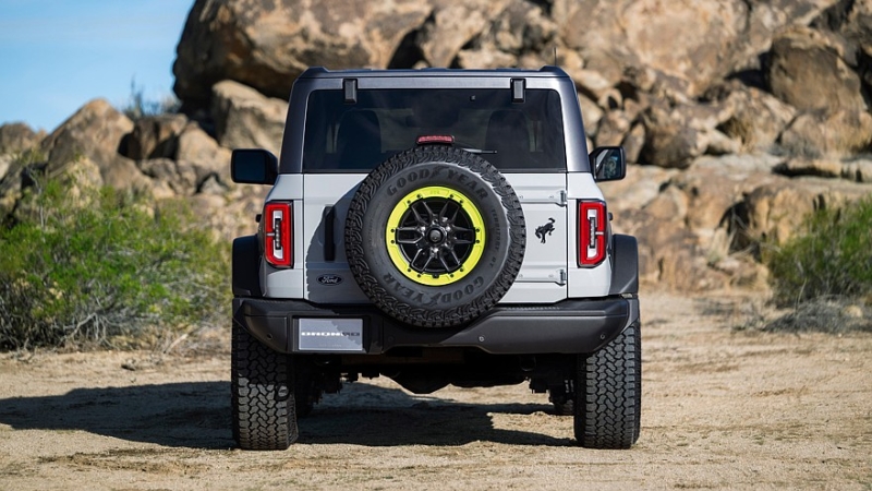 Ford рассекретил Bronco RTR: яркий декор, новая подвеска и базовый мотор