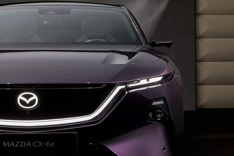 Кроссовер Mazda CX-6e на платформе Changan: официальная премьера