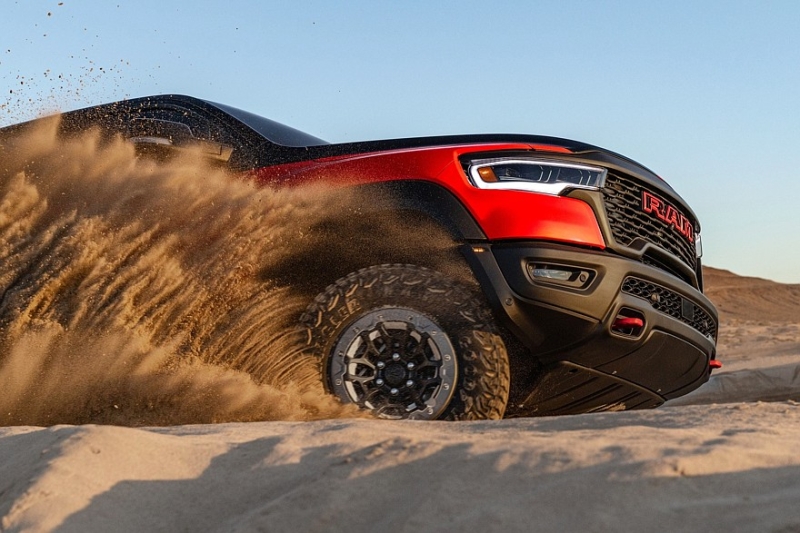 Масл-трак Ram 1500 SRT TRX вернулся: мощнее, быстрее и богаче предшественника