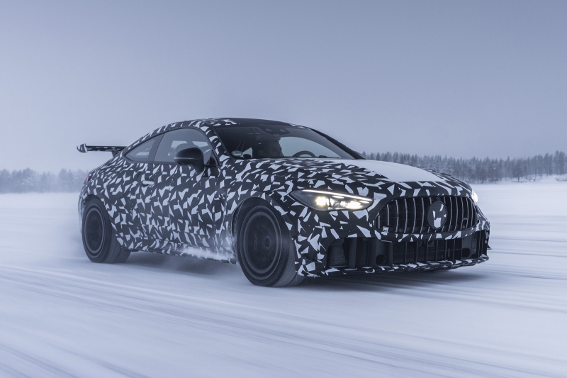 Mercedes-AMG готовит лимитированную серию купе CLE с двигателем V8